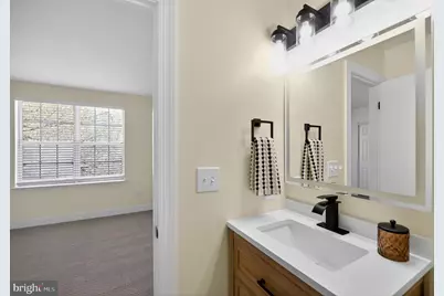 5866 Bridgetown Ct, Burke, VA 22015 - Photo 19