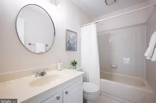 9433 William Kirk Ln, Burke, VA 22015 - Photo 41