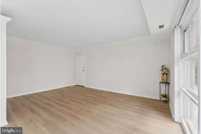 4333 Americana Drive, Annandale, VA 22003 - Photo 7