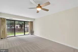 2044 Royal Fern Ct, Reston, VA 20191 - Photo 7