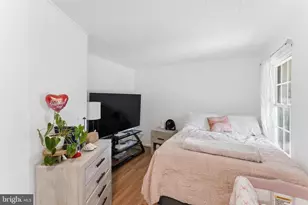 9710 Ashbourn Dr, Burke, VA 22015 - Photo 25