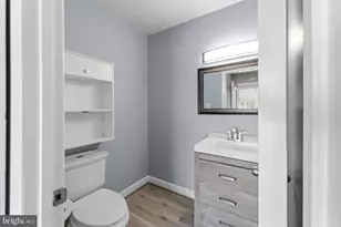 9710 Ashbourn Dr, Burke, VA 22015 - Photo 3