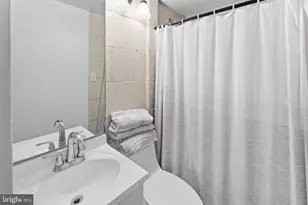 9710 Ashbourn Dr, Burke, VA 22015 - Photo 23