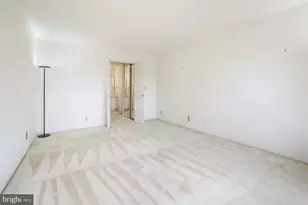 5903 Mt Eagle Dr, Alexandria, VA 22303 - Photo 19