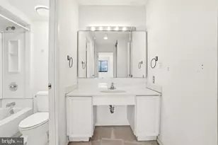 5903 Mt Eagle Dr, Alexandria, VA 22303 - Photo 21