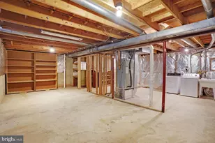 14623 Lock Dr, Centreville, VA 20120 - Photo 19