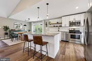 10913 Howland Dr, Reston, VA 20191 - Photo 15