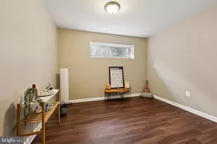 10913 Howland Dr, Reston, VA 20191 - Photo 39