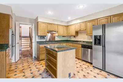 10910 Miller Road, Oakton, VA 22124 - Photo 13