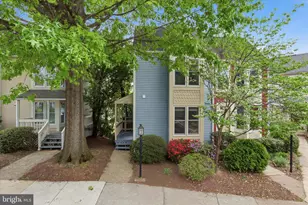 1773 Whisperhill Dr, Reston, VA 20194 - Photo 3