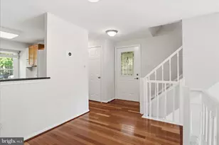 1773 Whisperhill Dr, Reston, VA 20194 - Photo 7