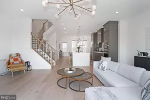 14383 Beckett Glen Cir, Chantilly, VA 20151 - Photo 11