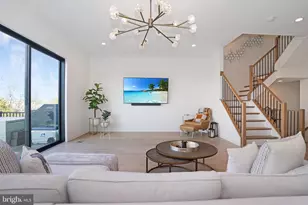 14383 Beckett Glen Cir, Chantilly, VA 20151 - Photo 7