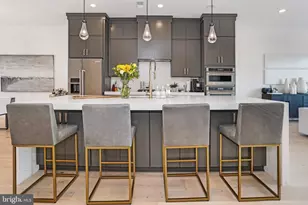 14383 Beckett Glen Cir, Chantilly, VA 20151 - Photo 3