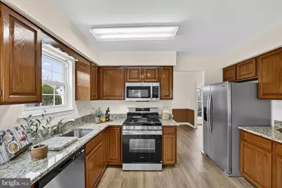 2982 Emerald Chase Drive, Herndon, VA 20171 - Photo 19