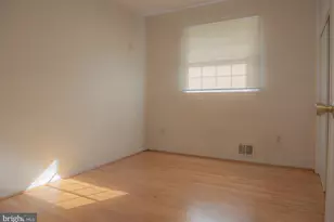 5232 Oldcastle Ln, Springfield, VA 22151 - Photo 13