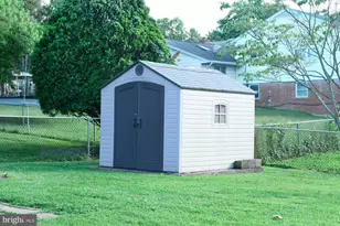 5232 Oldcastle Ln, Springfield, VA 22151 - Photo 21