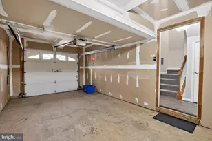 3102 Sutherland Hill Ct, Fairfax, VA 22031 - Photo 35