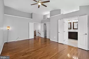 3102 Sutherland Hill Ct, Fairfax, VA 22031 - Photo 19