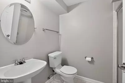 3102 Sutherland Hill Court, Fairfax, VA 22031 - Photo 29