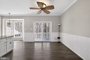 3102 Sutherland Hill Ct, Fairfax, VA 22031 - Photo 11