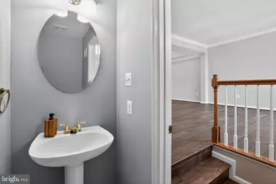 3102 Sutherland Hill Court, Fairfax, VA 22031 - Photo 9