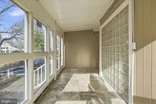 5515 Westcliff Ct, Burke, VA 22015 - Photo 3