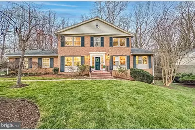 1558 Forest Villa Lane, McLean, VA 22101 - Photo 3