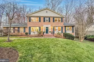 1558 Forest Villa Ln, McLean, VA 22101 - Photo 3