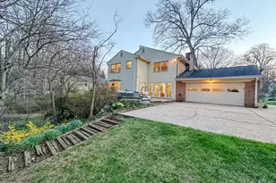 1558 Forest Villa Ln, McLean, VA 22101 - Photo 45