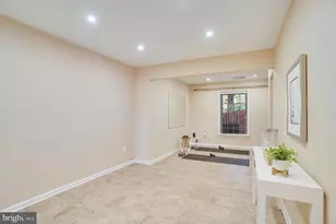 3964 Royal Lytham Dr, Fairfax, VA 22033 - Photo 45