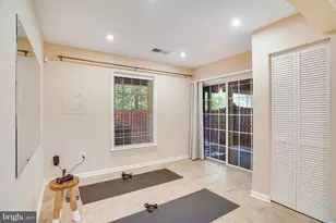 3964 Royal Lytham Dr, Fairfax, VA 22033 - Photo 47