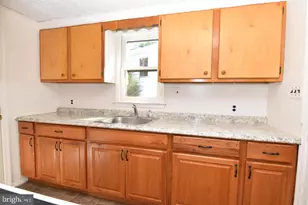 6497 Windham Ave, Alexandria, VA 22315 - Photo 11