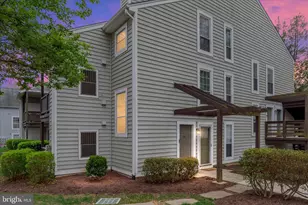 10198 Oakton Terrace Rd, Oakton, VA 22124 - Photo 19