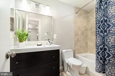 10198 Oakton Terrace Road, Oakton, VA 22124 - Photo 13