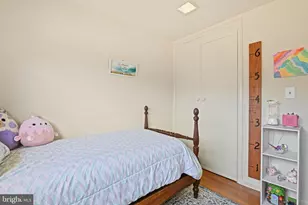 909 Plum St SW, Vienna, VA 22180 - Photo 19