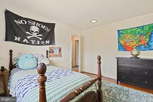 909 Plum St SW, Vienna, VA 22180 - Photo 21