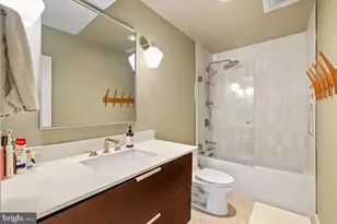 11531 Hickory Cluster, Reston, VA 20190 - Photo 13