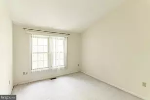 2162 Kings Garden Way, Falls Church, VA 22043 - Photo 23