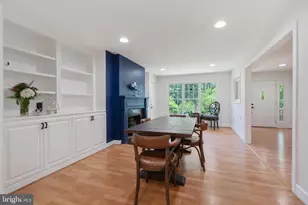 10418 Adel Rd, Oakton, VA 22124 - Photo 9