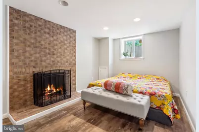 10418 Adel Road, Oakton, VA 22124 - Photo 33