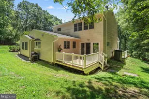 10418 Adel Rd, Oakton, VA 22124 - Photo 41