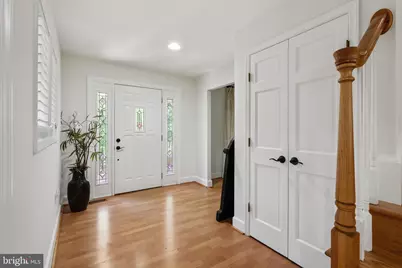 10418 Adel Road, Oakton, VA 22124 - Photo 17