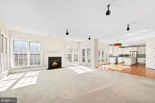 11638 Forest Hill Ct, Fairfax, VA 22030 - Photo 7