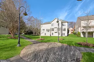 11638 Forest Hill Ct, Fairfax, VA 22030 - Photo 29