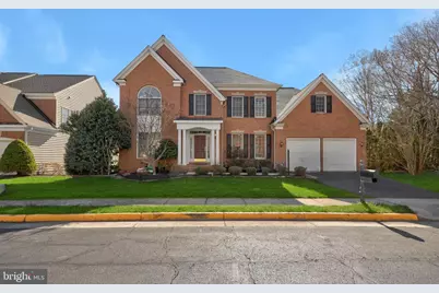 11638 Forest Hill Court, Fairfax, VA 22030 - Photo 3