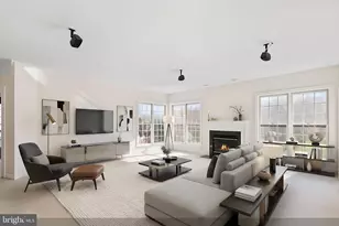 11638 Forest Hill Ct, Fairfax, VA 22030 - Photo 9