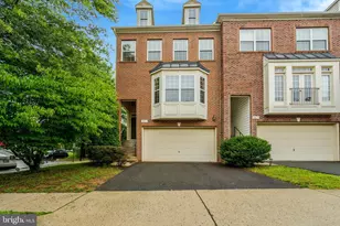 4511 Billingham St, Fairfax, VA 22030 - Photo 1