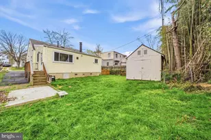 2915 Brook Dr, Falls Church, VA 22042 - Photo 39