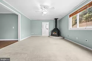 2915 Brook Dr, Falls Church, VA 22042 - Photo 9